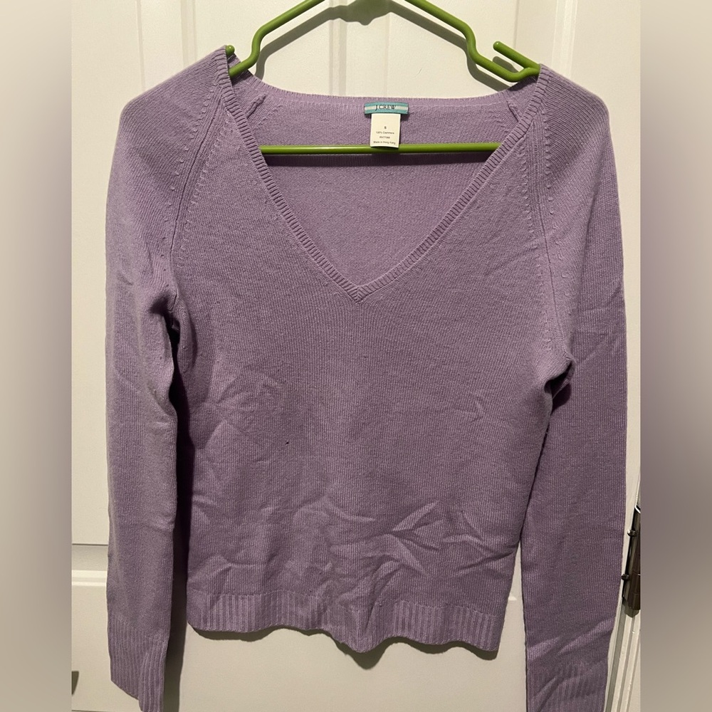 Cashmere Women's V-Neck Lavender Sweater